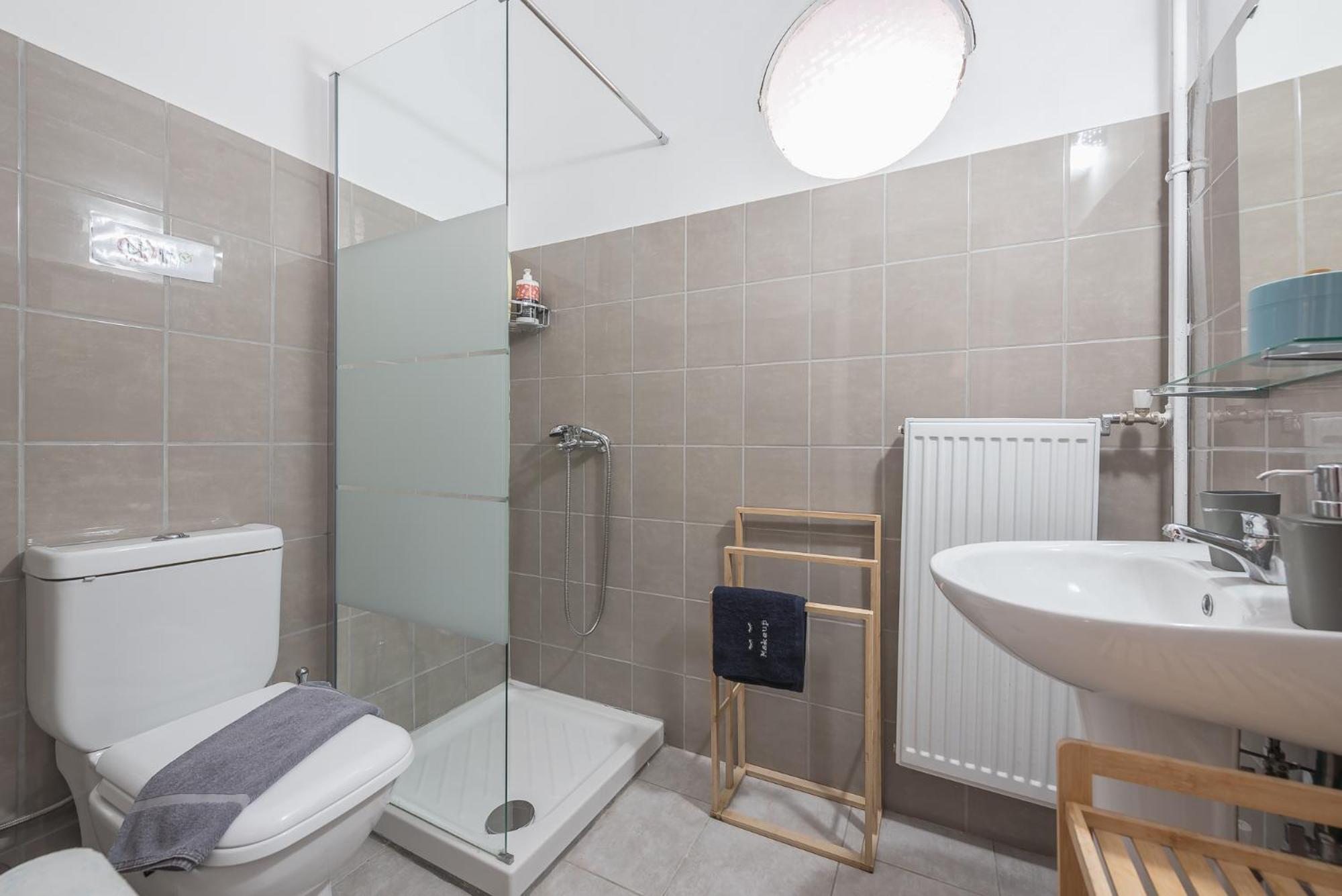 דירות Peaceful And Comfy 2Ba In Athens Heart מראה חיצוני תמונה