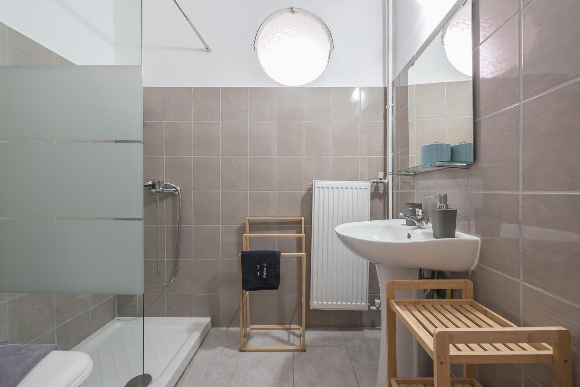 דירות Peaceful And Comfy 2Ba In Athens Heart מראה חיצוני תמונה